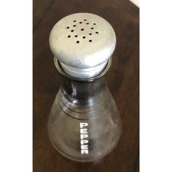 Mid Century Modern Pepper Glass Bottle - Picture 2 of 2